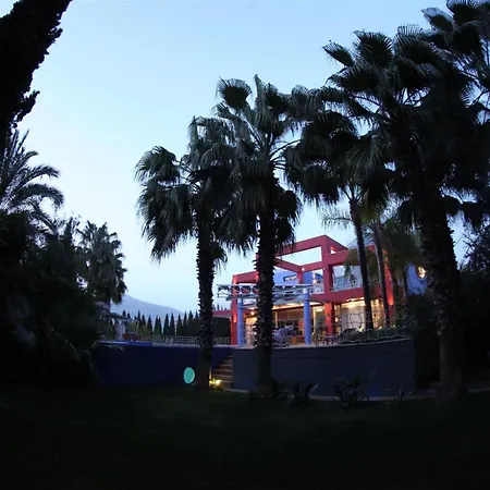 Villa Palm Garden Erétria